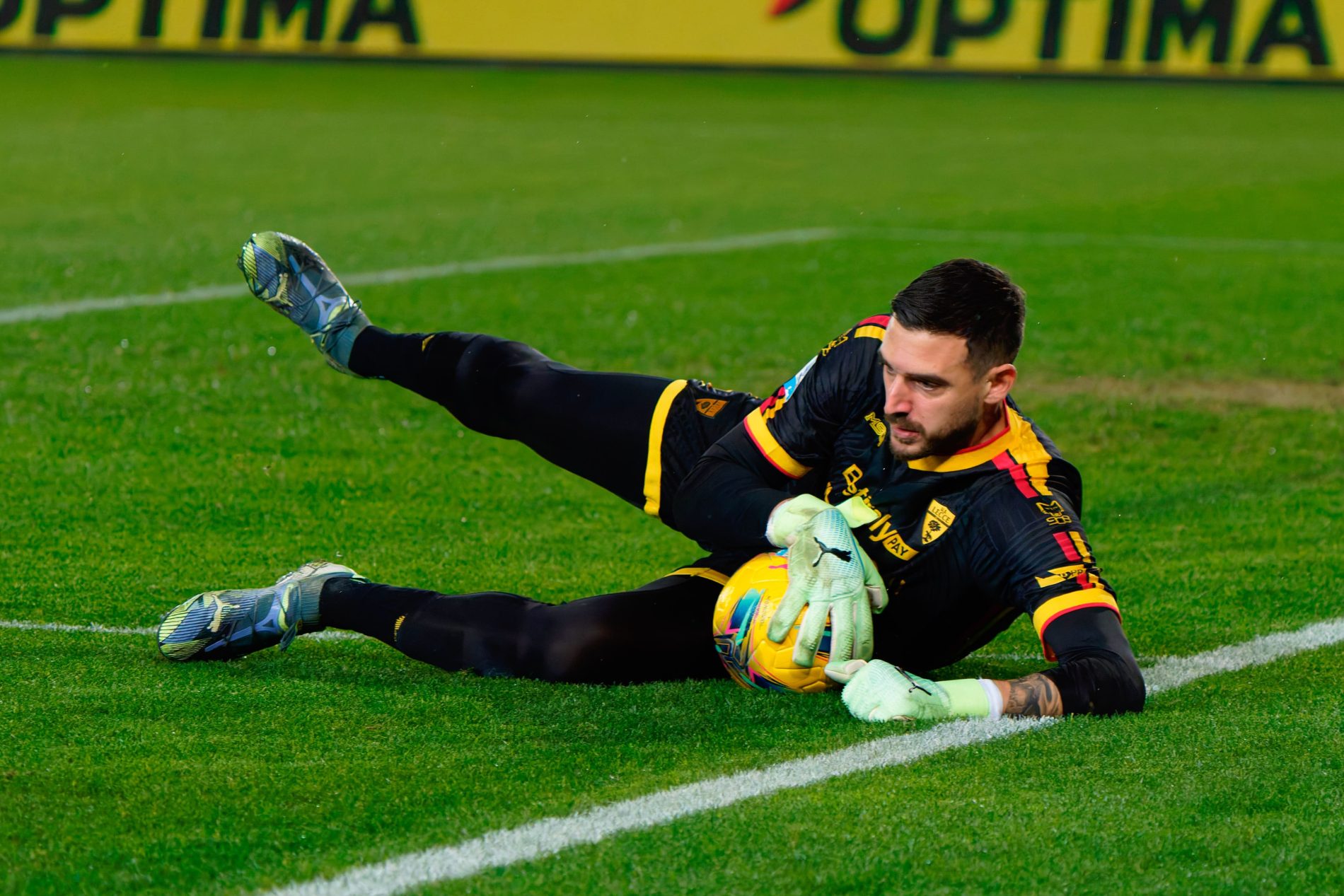 Falcone is the Lecce goalkeeper with most appearances in Serie A