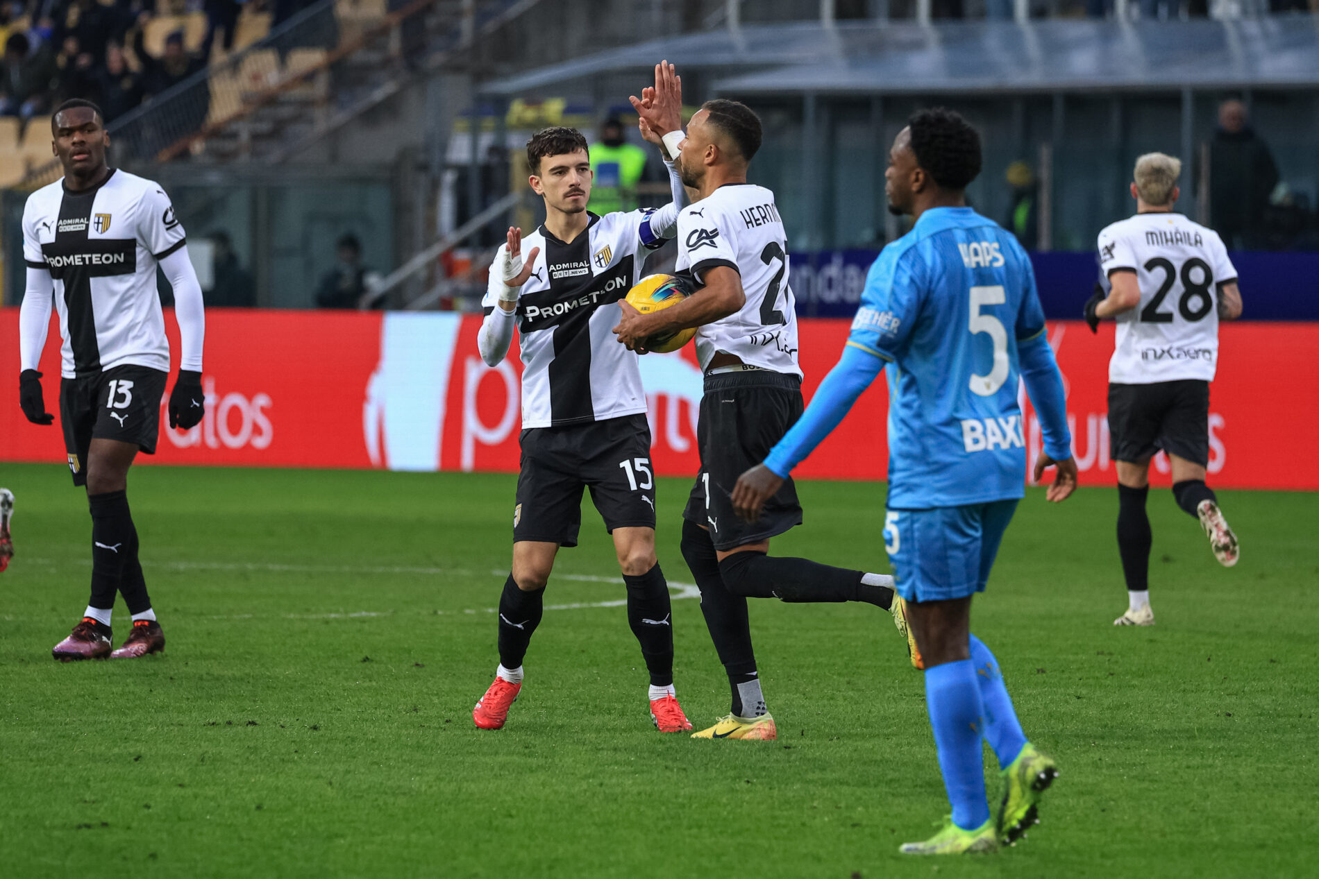 Cagliari-Parma, i convocati: ci sono Hernani e Man, prima volta per Pellegrino