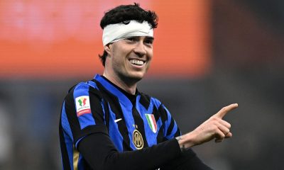 Bastoni Inter, duro scontro con De Vrij per il difensore nerazzurro! Fasciatura alla testa e due punti di sutura