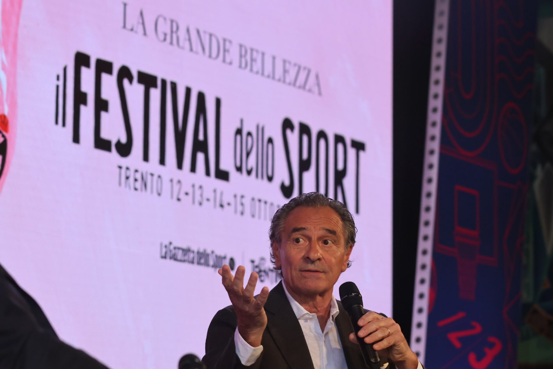 Prandelli: "Atalanta has a historic chance, the future is today"