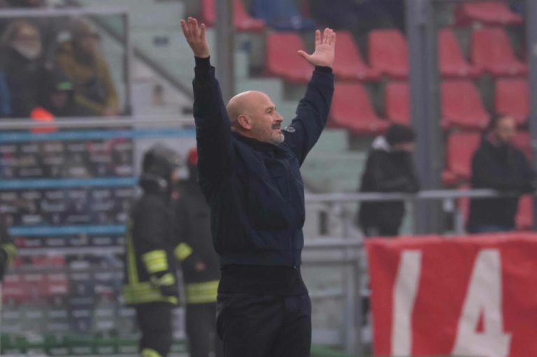 Pagliuca: "Two like Beukema and Lucumì Italiano didn't have them in Florence. In Bologna he won on the first shot on a bench that was hot