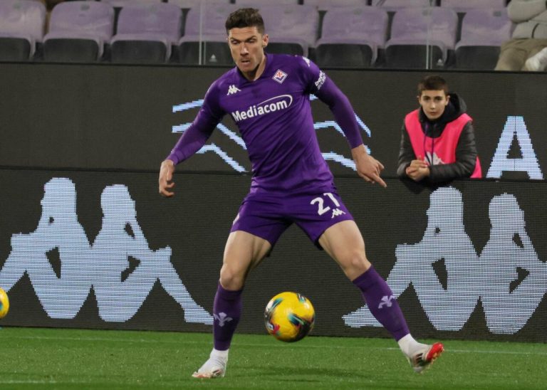 The capital interested in Fiorentina's two left-handed outfielders: Gasperini has a soft spot for Gosens, whom the purple club would like to alternate with Fortini