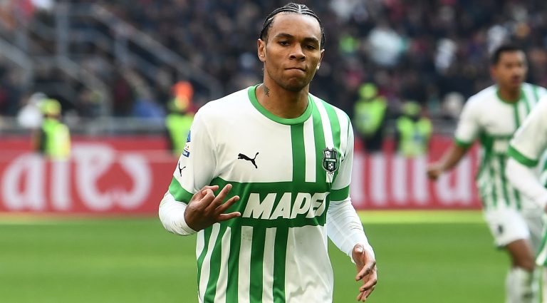 Laurienté, the yellow of summer: Sassuolo between market intrigues and new arrivals