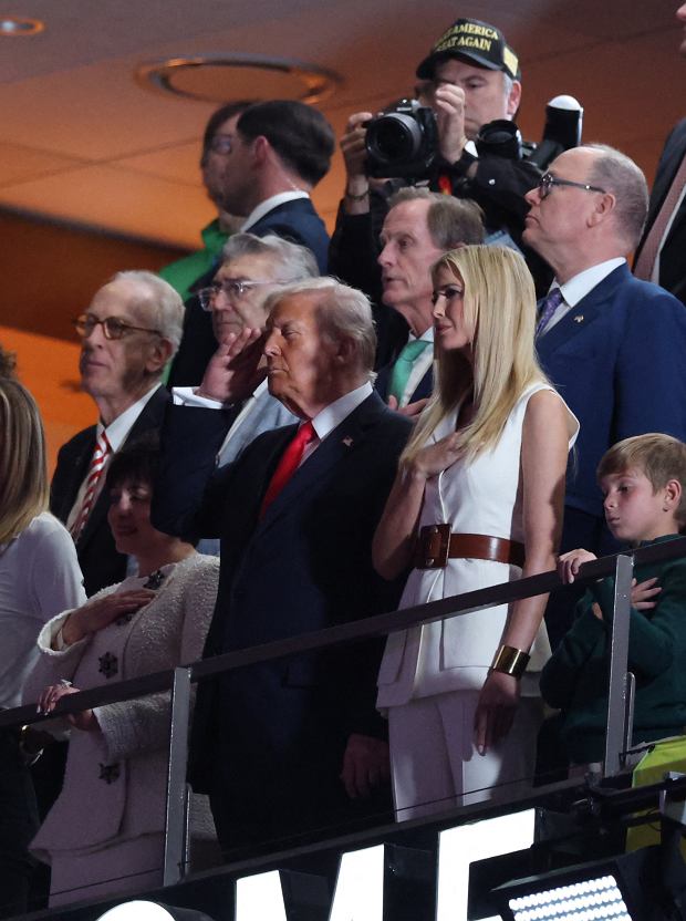 trump superbowl