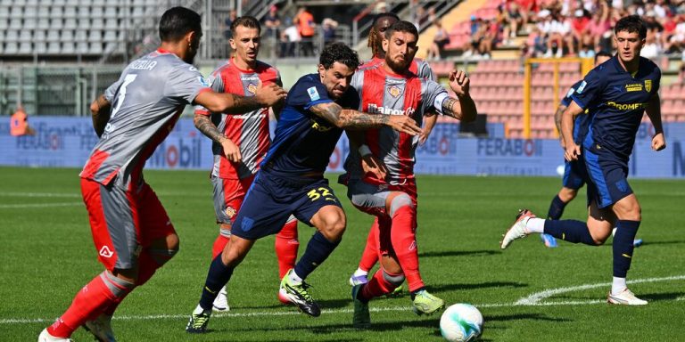 US Cremonese v Parma Calcio 1913 - Serie A