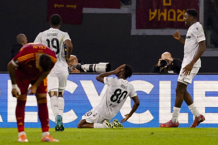 Roma-Viktoria-Plzen-1-2