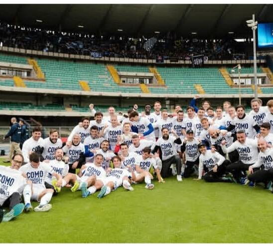 Cesc chooses the hymn of De Sfroos to celebrate history, the president thanks him: “You made us believe in this dream”